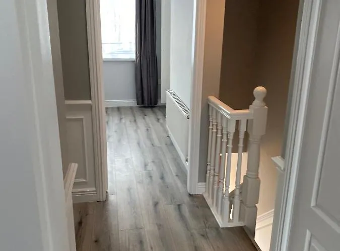 Modern House In 펜션