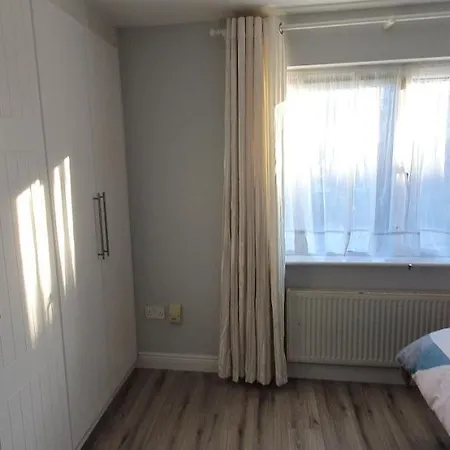 Modern House In Vakantiehuis Dublin