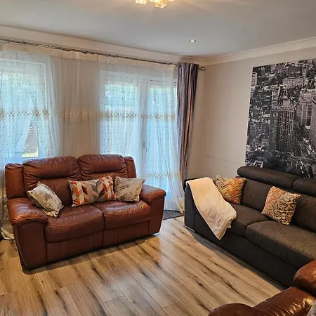 Nyaraló Modern House In Dublin